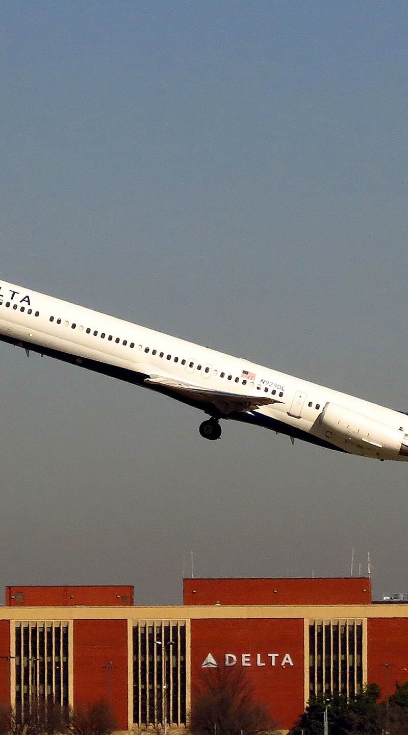 N929DL - Aircraft