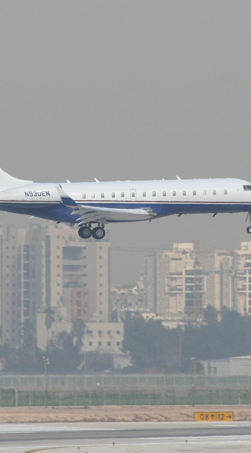 N930EN - Business jet
