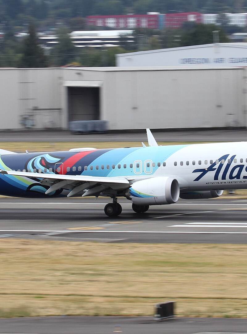 N933AK - Boeing
