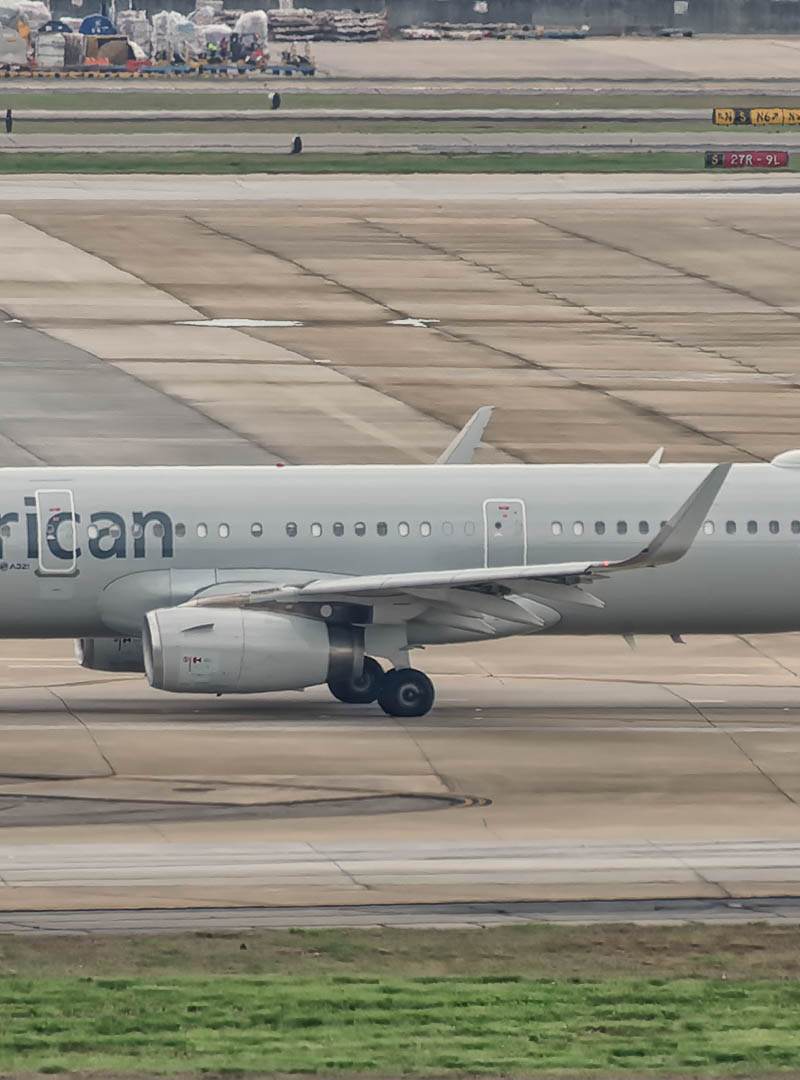N933AM - Airbus