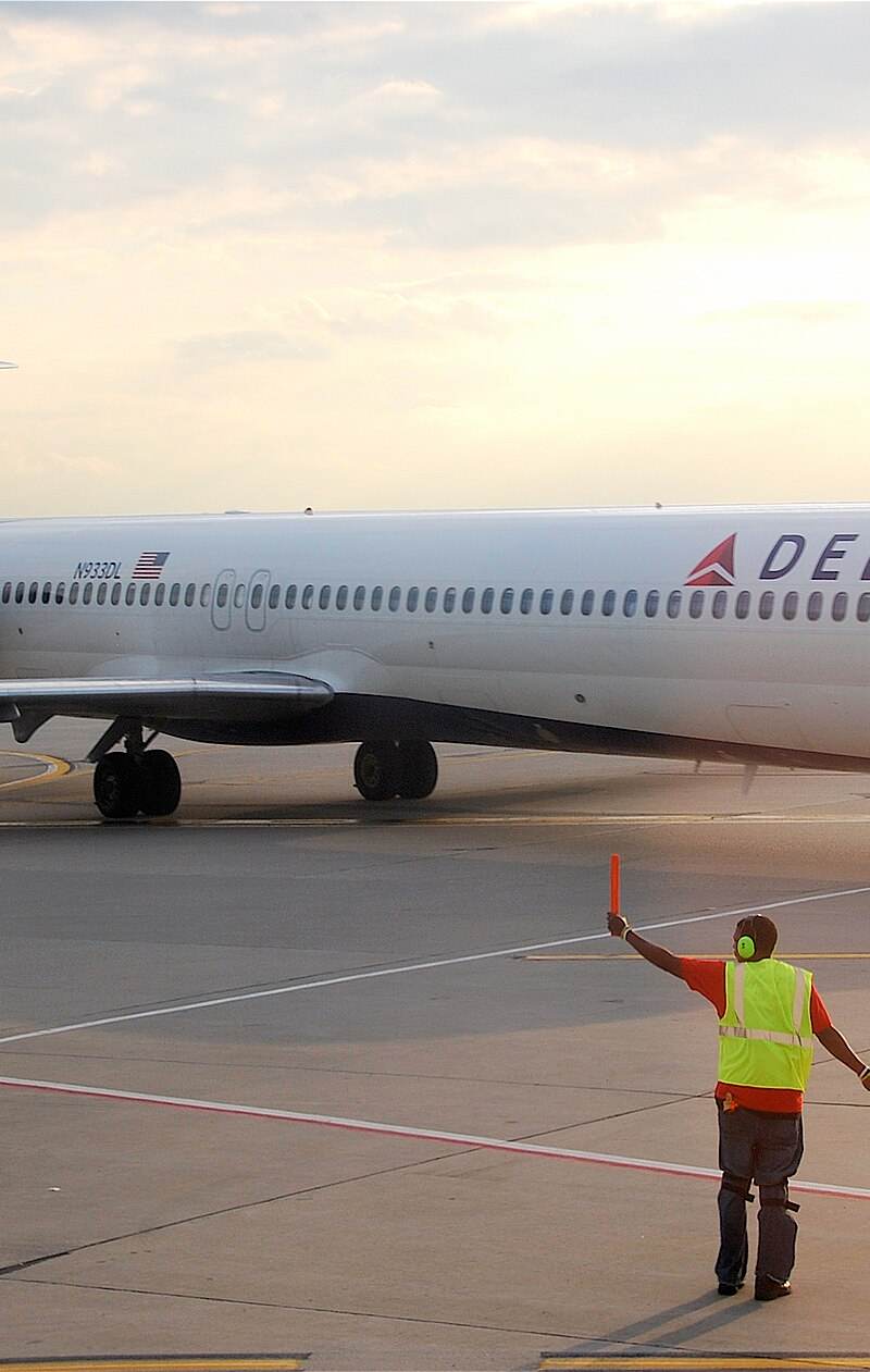 N933DL - Aircraft