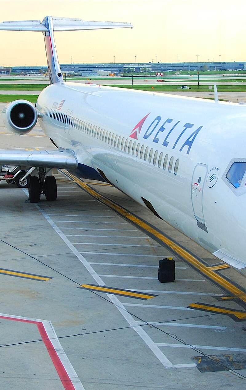 N933DL - Douglas