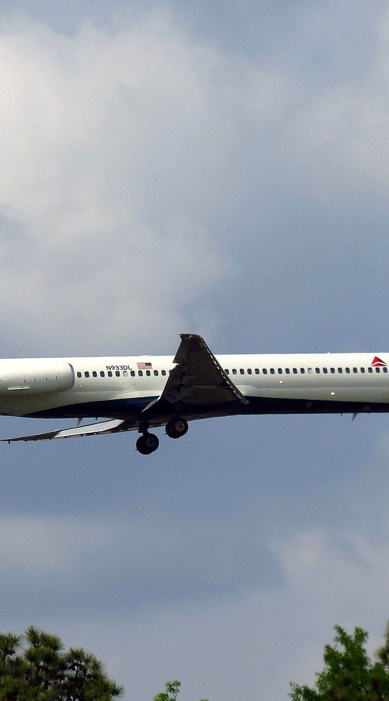 N933DL - Aircraft