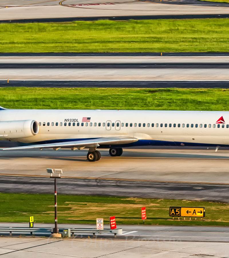N933DL - Aircraft