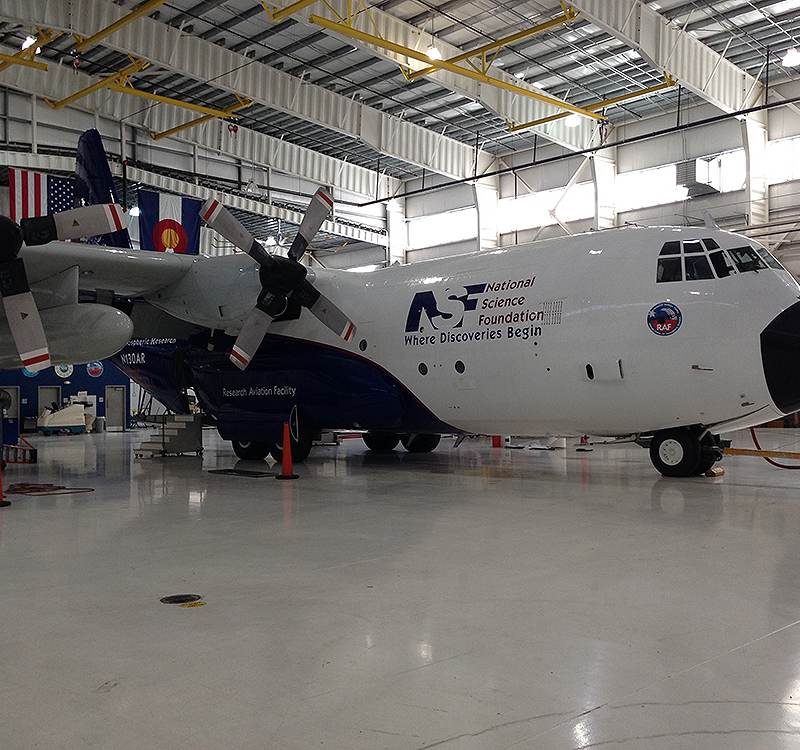 N130AR - Lockheed
