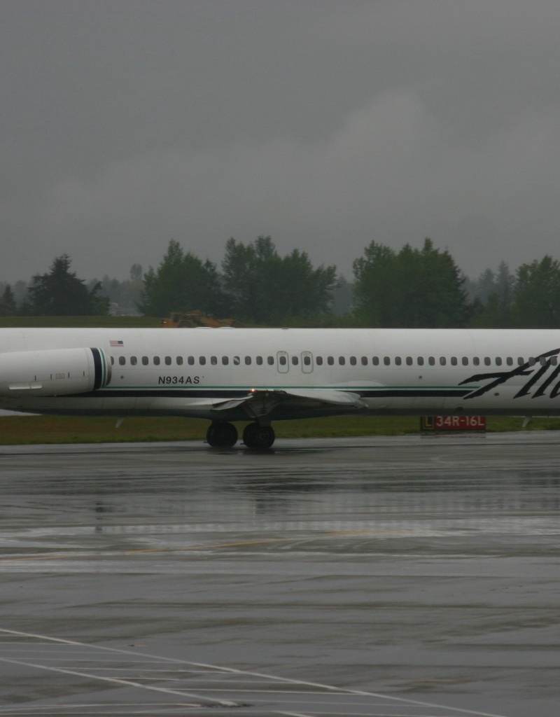 N934AS - Douglas
