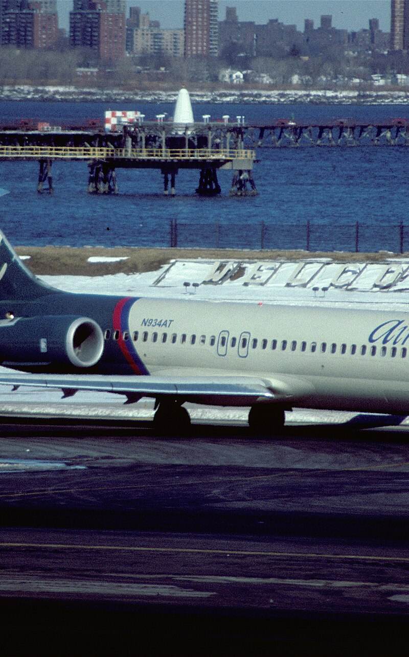 N934AT - Aircraft