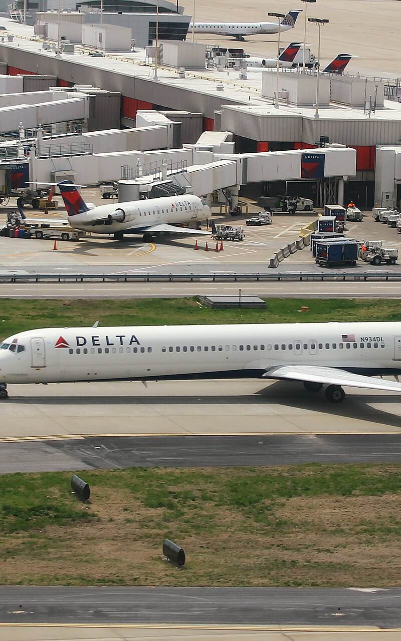 N934DL - Aircraft