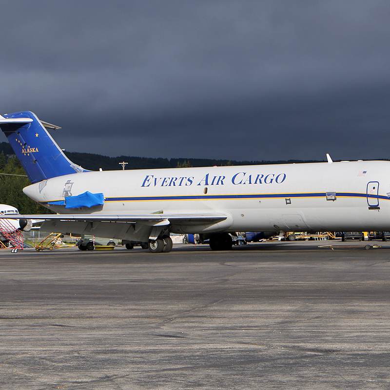 N935CE - Aircraft