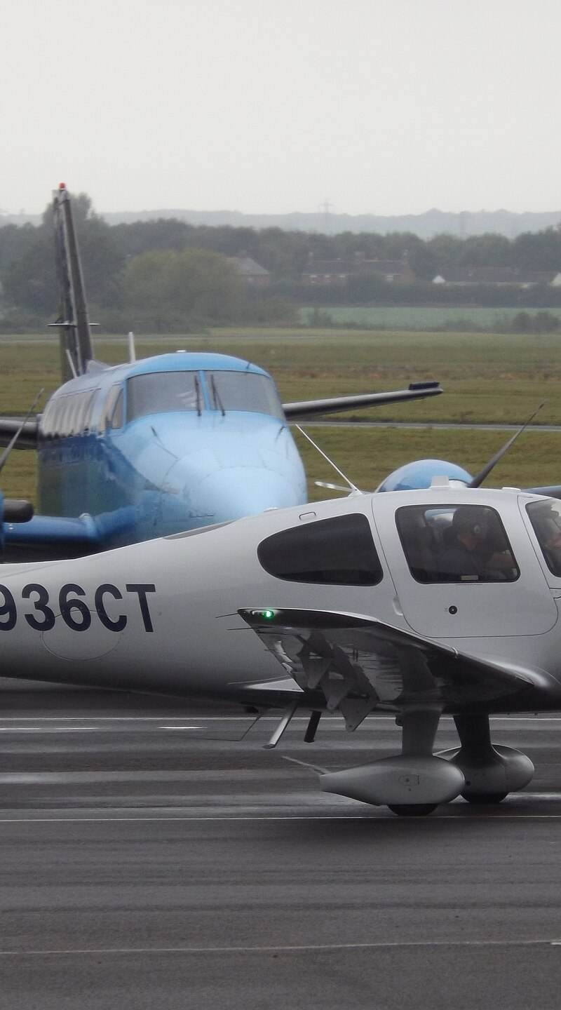N936CT - Cirrus
