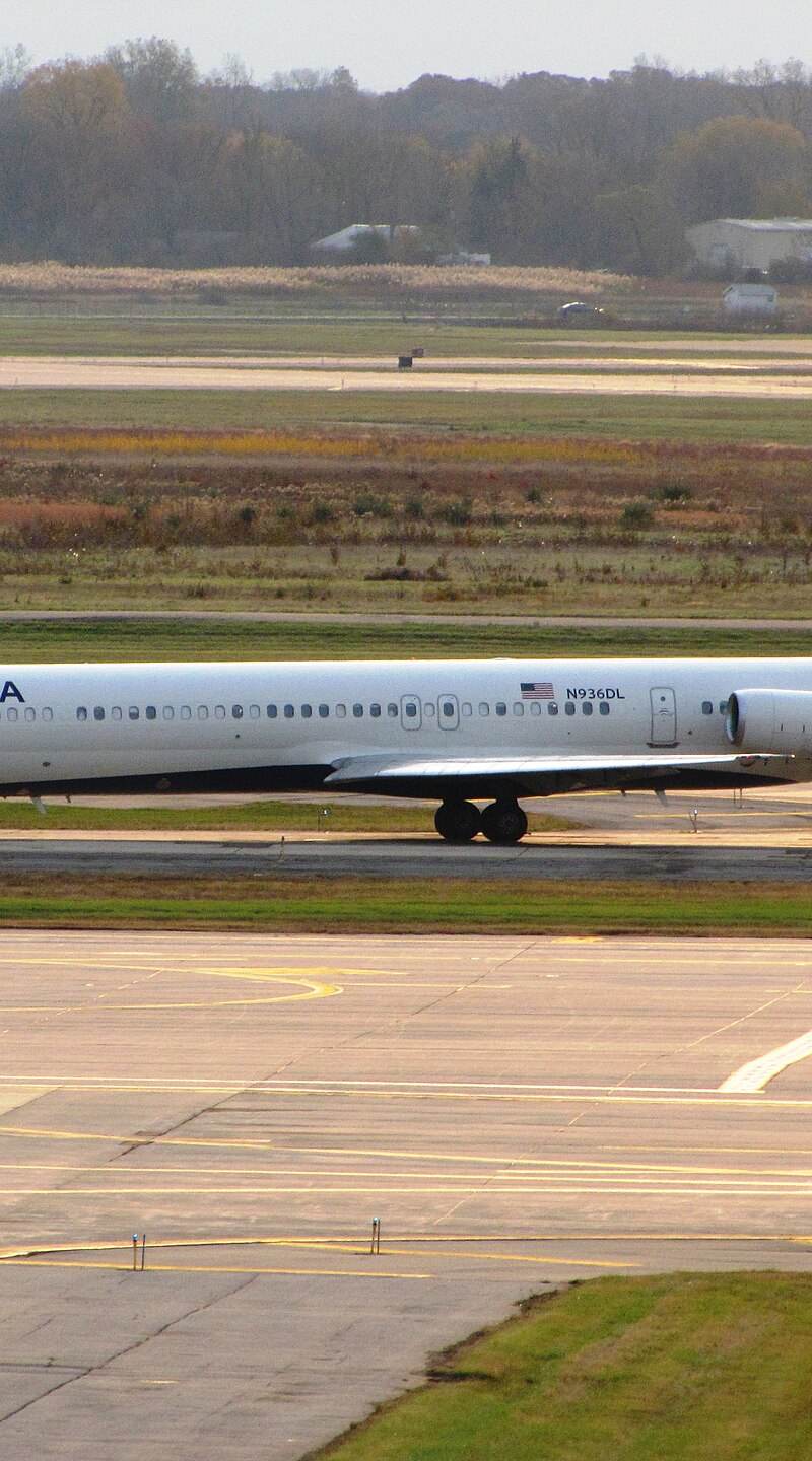 N936DL - Aircraft