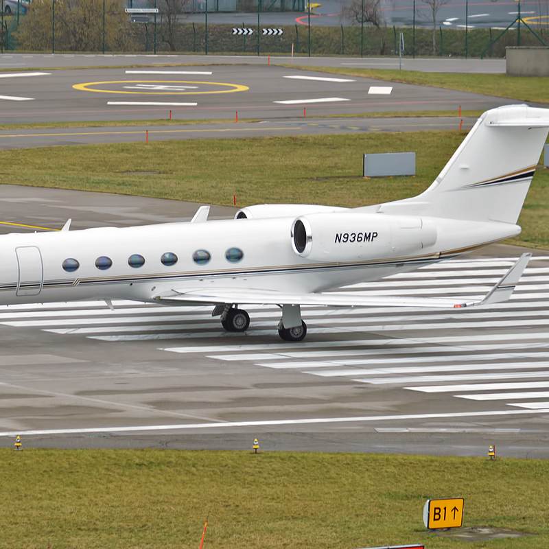 N936MP - Business jet