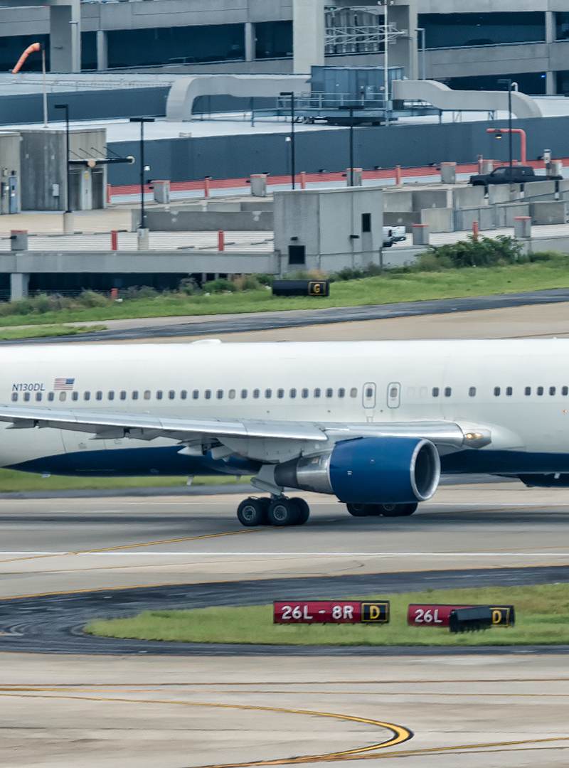 N130DL - Boeing