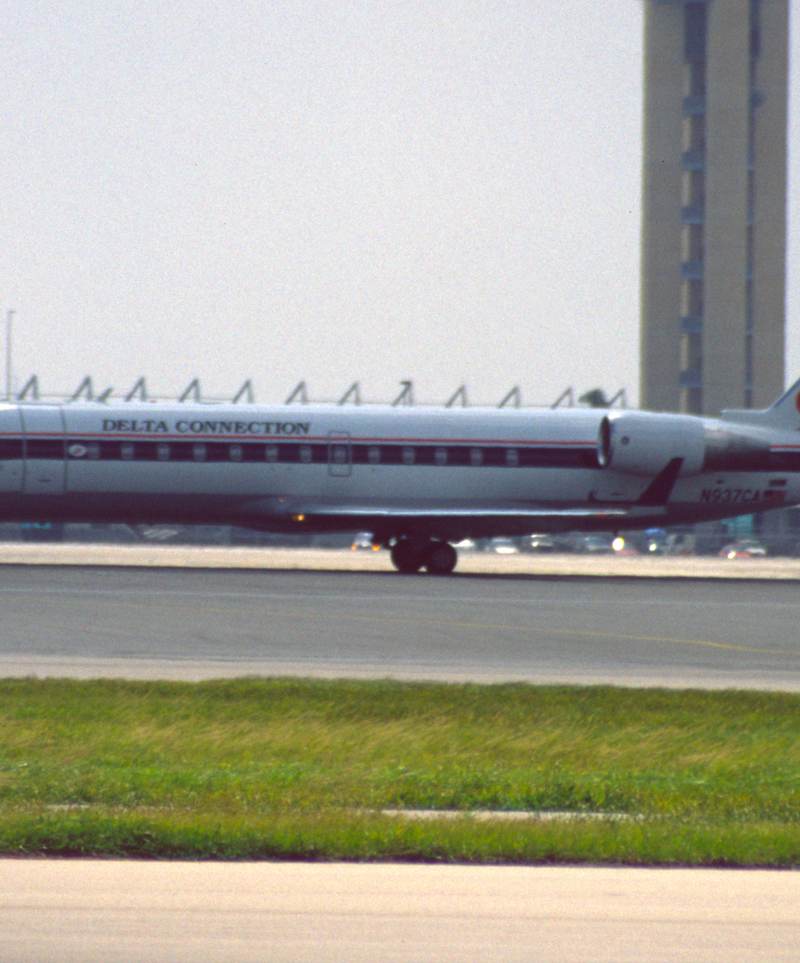N937CA - Aircraft