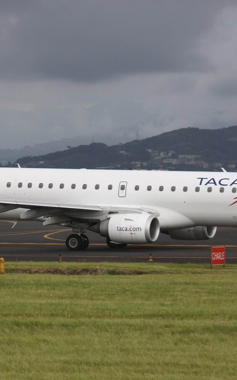 N937TA - Embraer