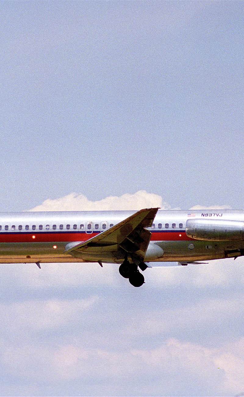 N937VJ - Twin-engine aircraft