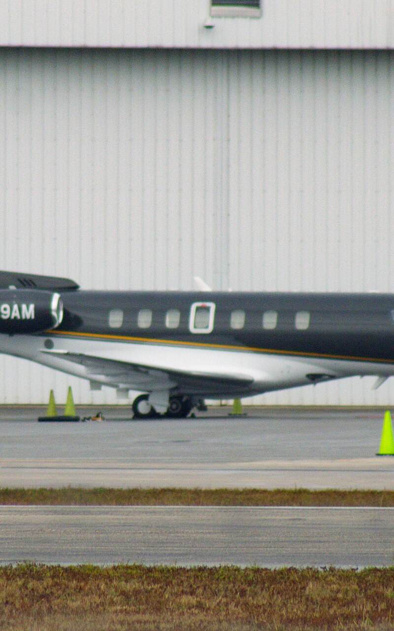 N939AM - Business jet