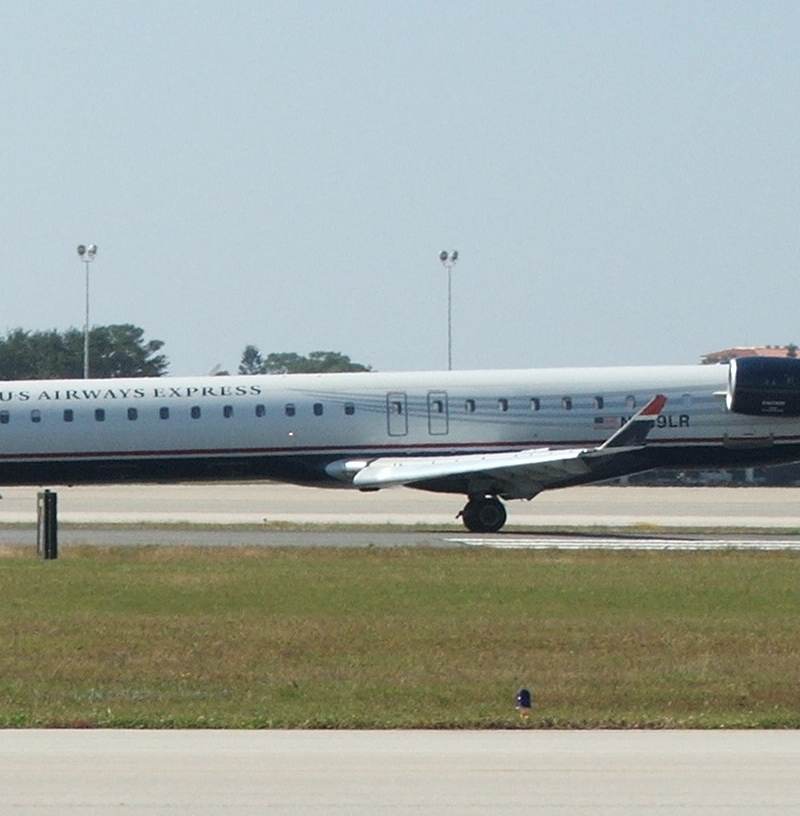 N939LR - Bombardier