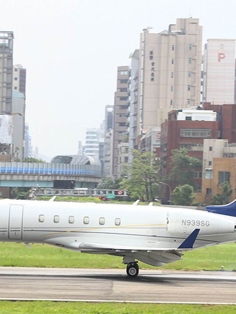 N939SG - Business jet