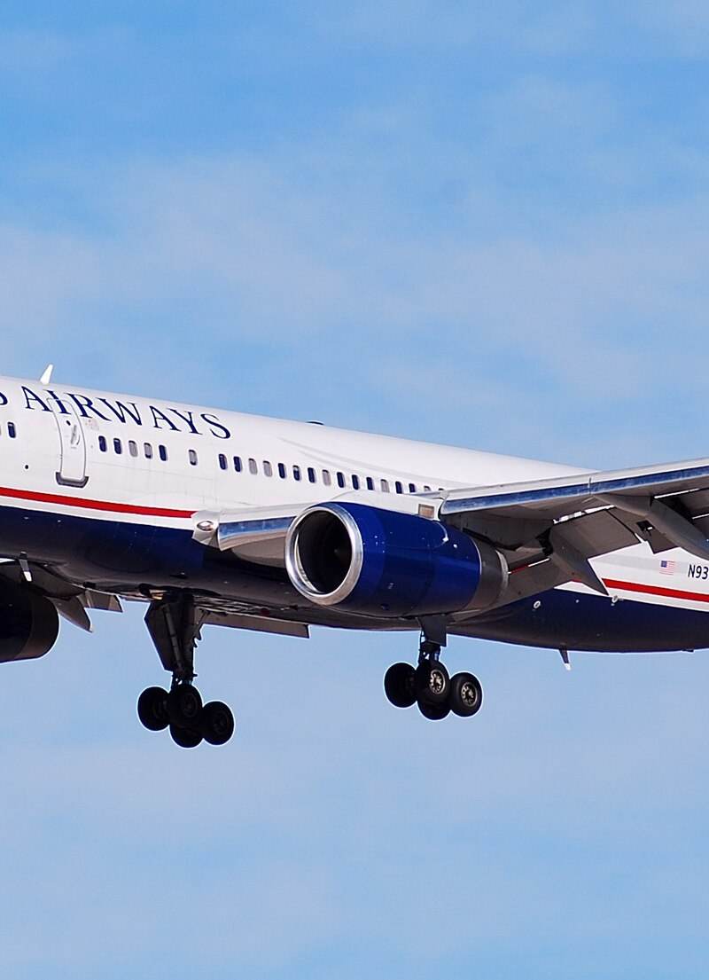 N939UW - Twin-engine aircraft