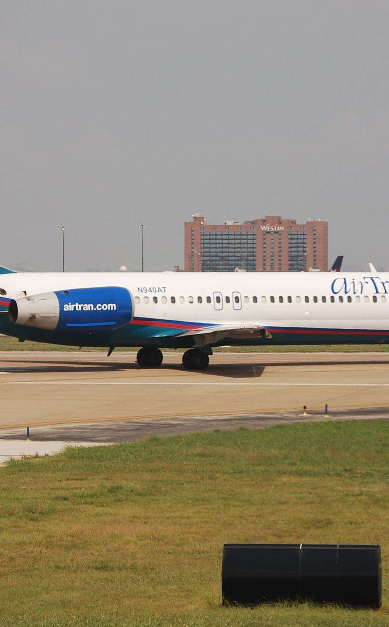N940AT - Boeing