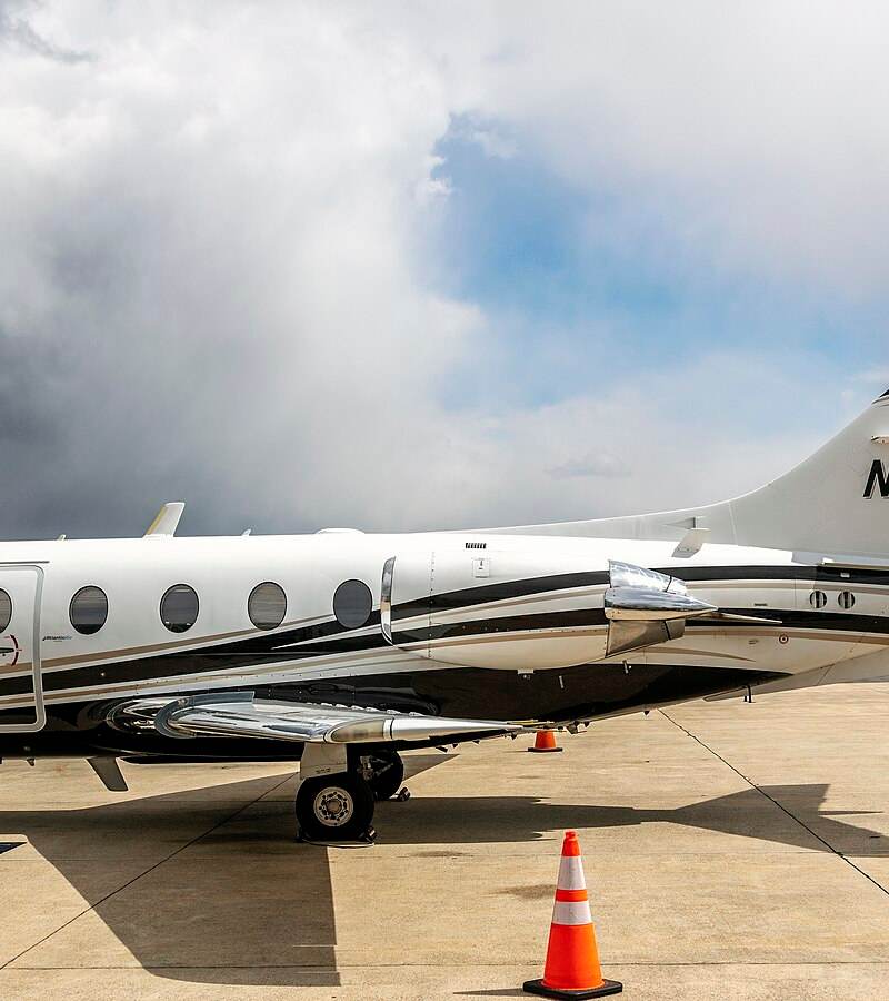 N940VA - Business jet
