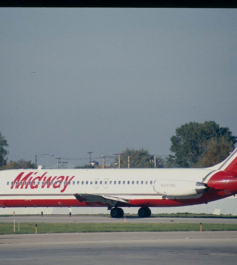 N941ML - Twin-engine aircraft
