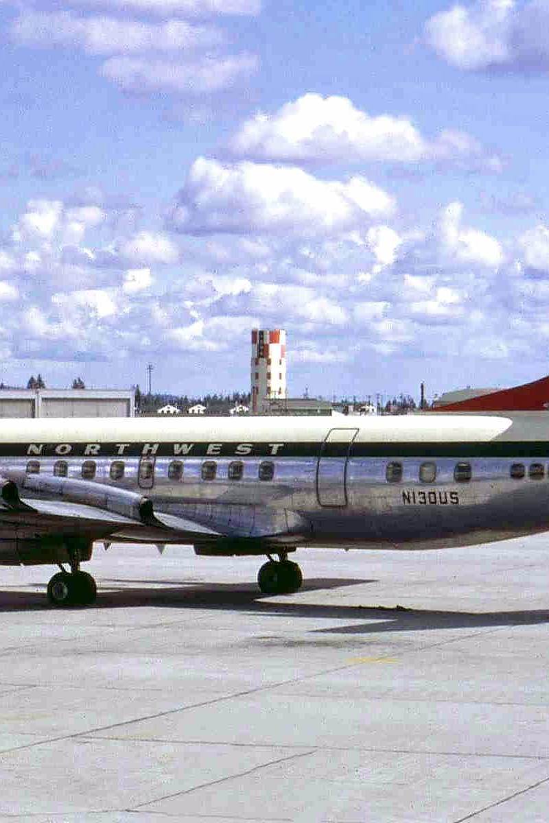 N130US - Lockheed