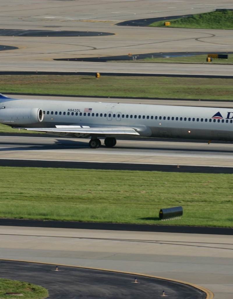 N942DL - Aircraft