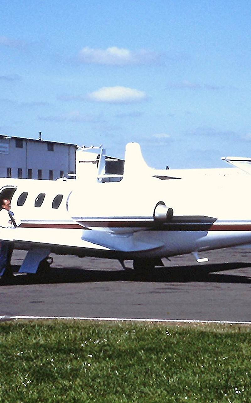 N944B - Aircraft