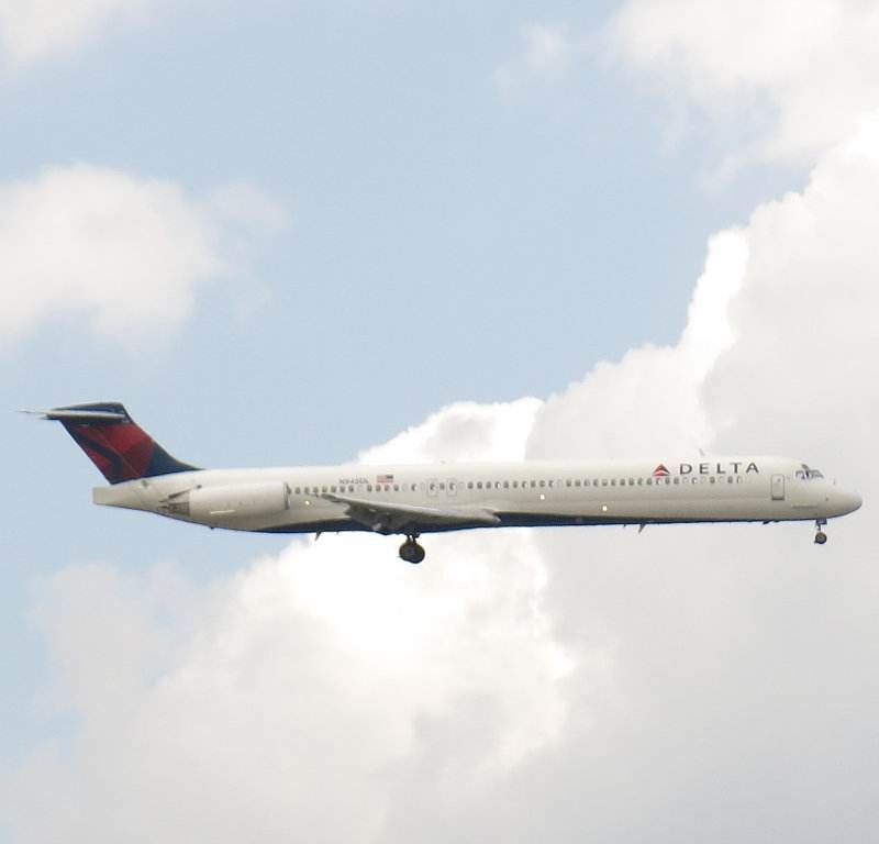 N945DL - Aircraft