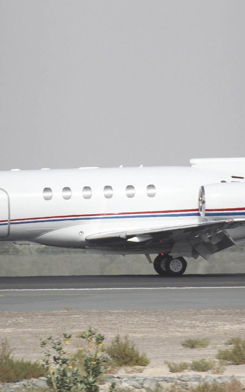 N945SL - Business jet