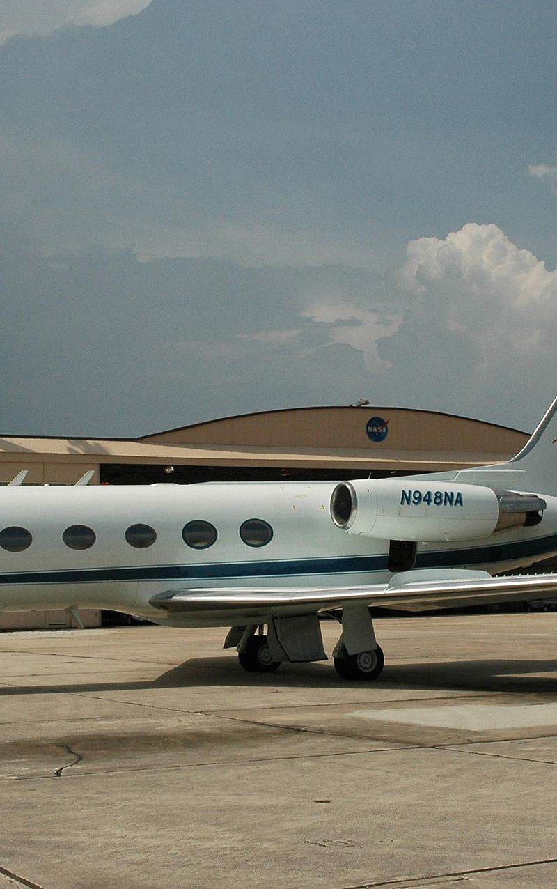 N948NA - Business jet