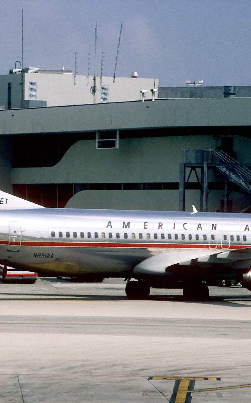 N951AA - Boeing