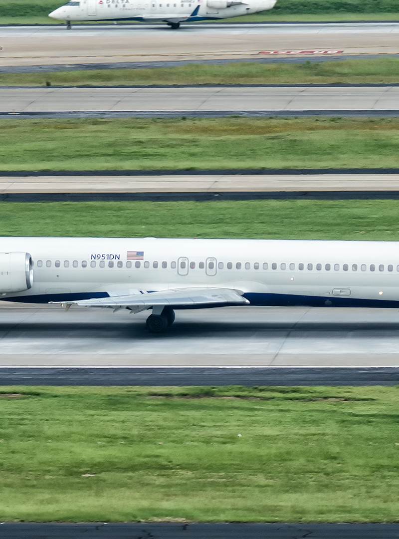 N951DN - Douglas