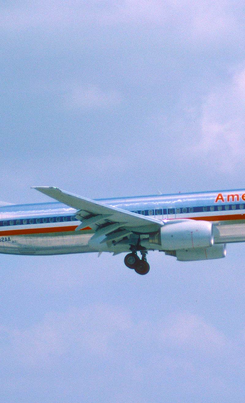 N952AA - Boeing