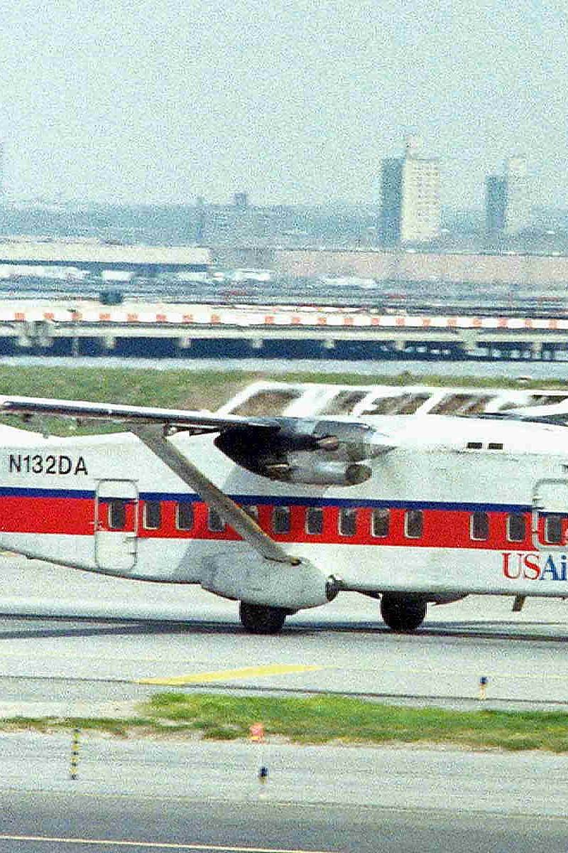 N132DA - De Havilland