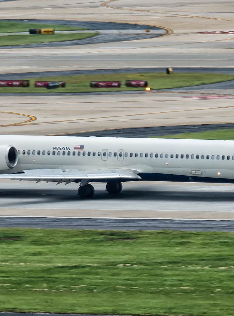 N953DN - Douglas