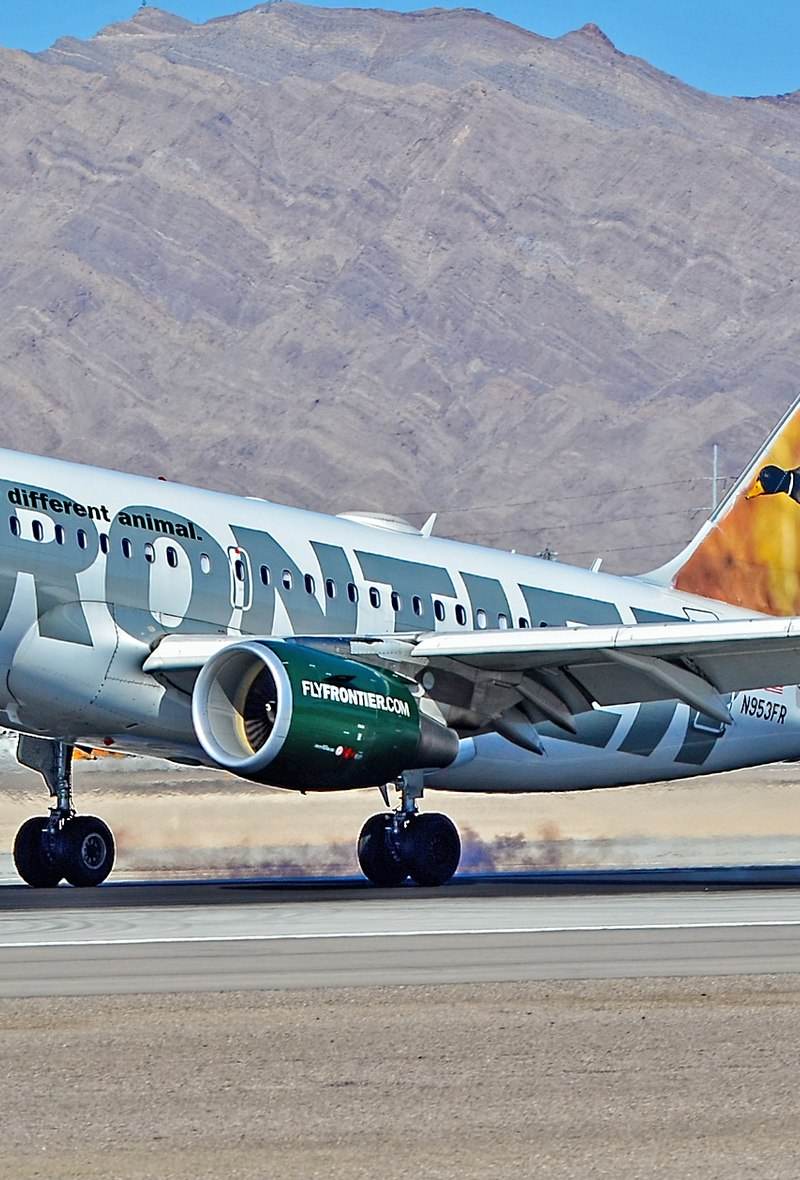 N953FR - Twin-engine aircraft