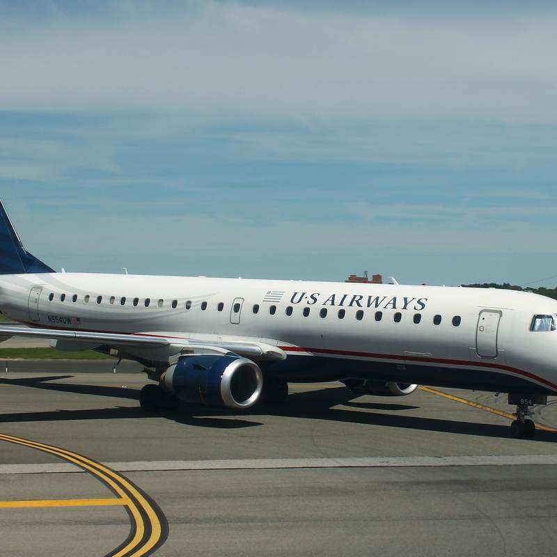 N954UW - Embraer