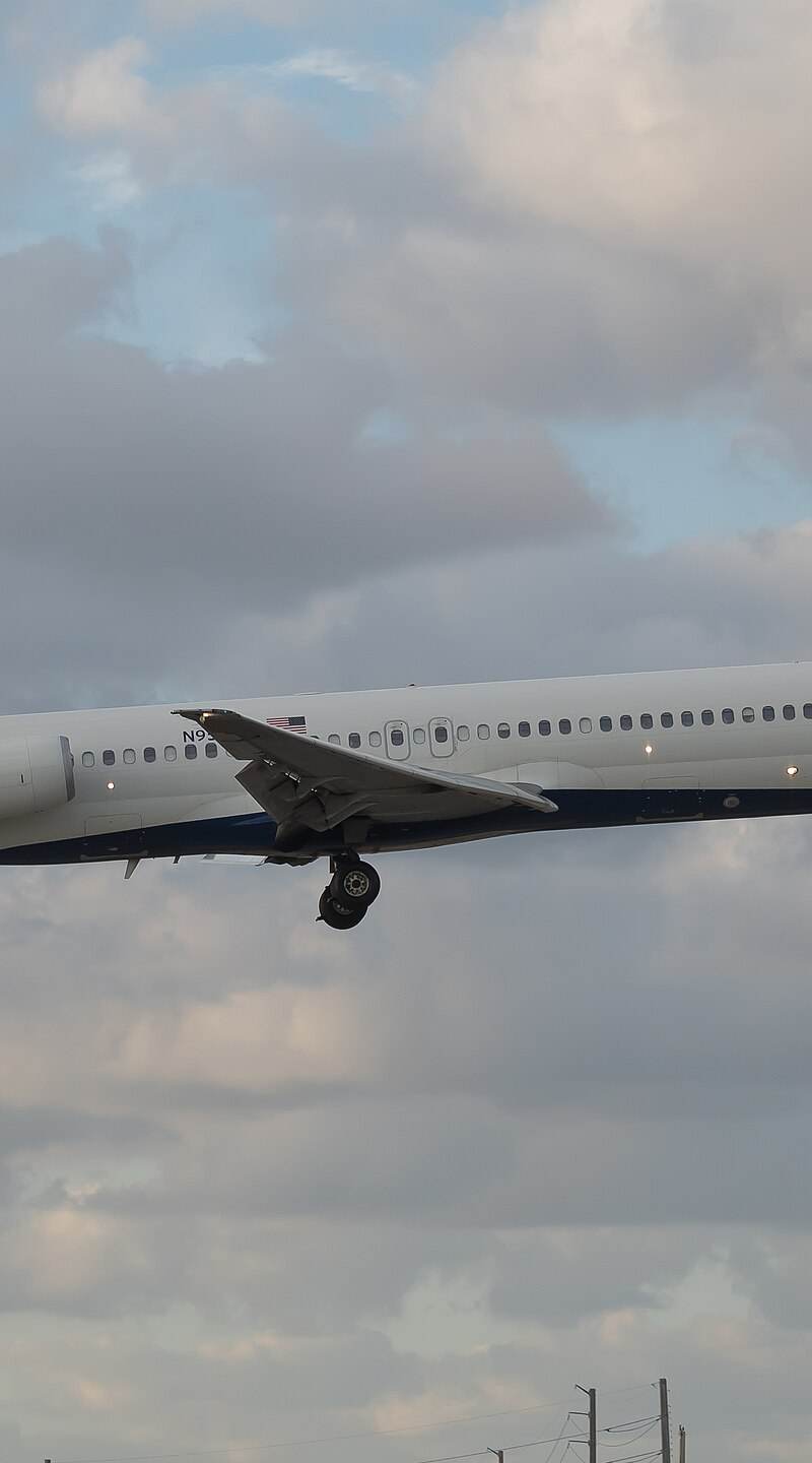 N956DL - Aircraft