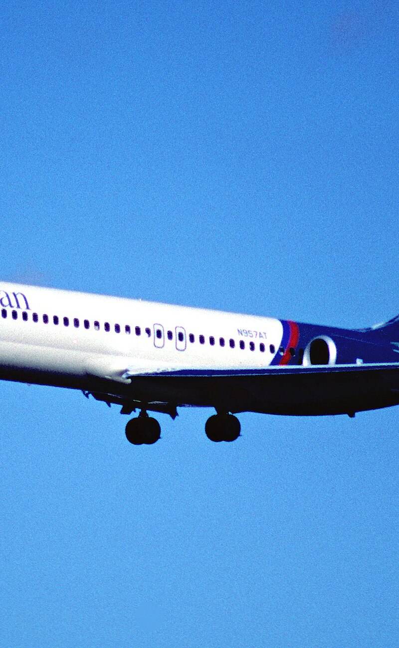 N957AT - Aircraft