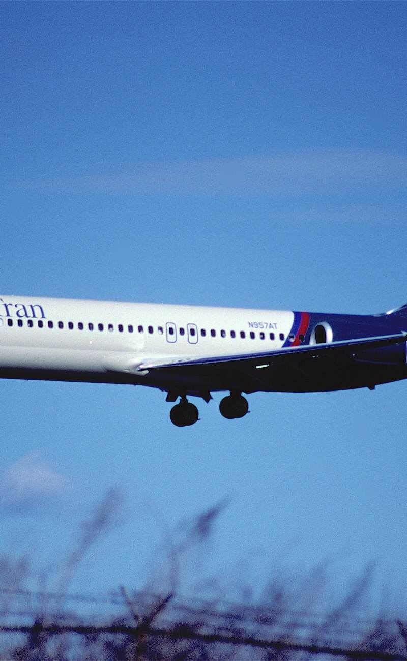 N957AT - Aircraft