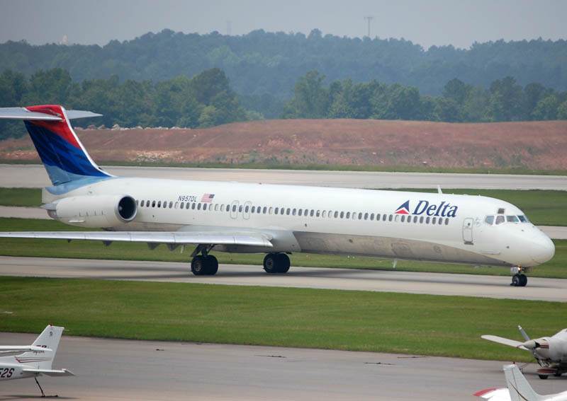N957DL - Aircraft