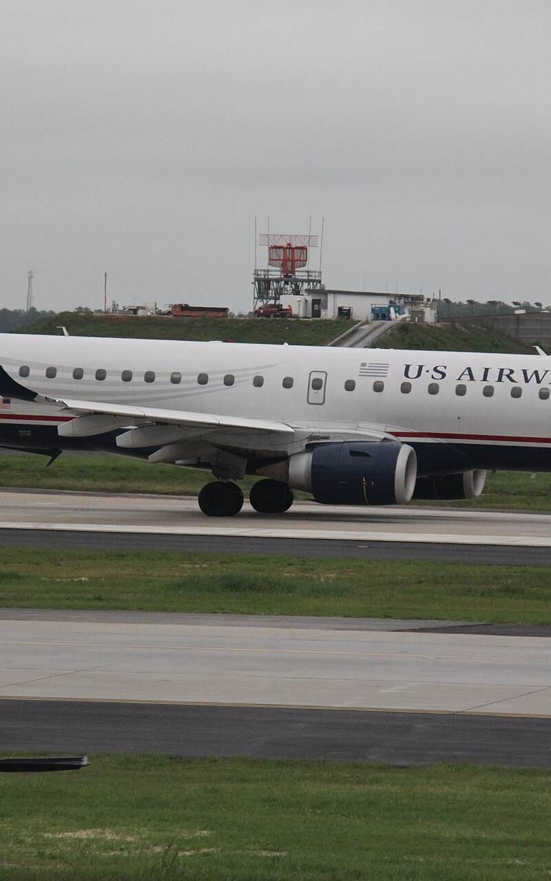 N957UW - Aircraft