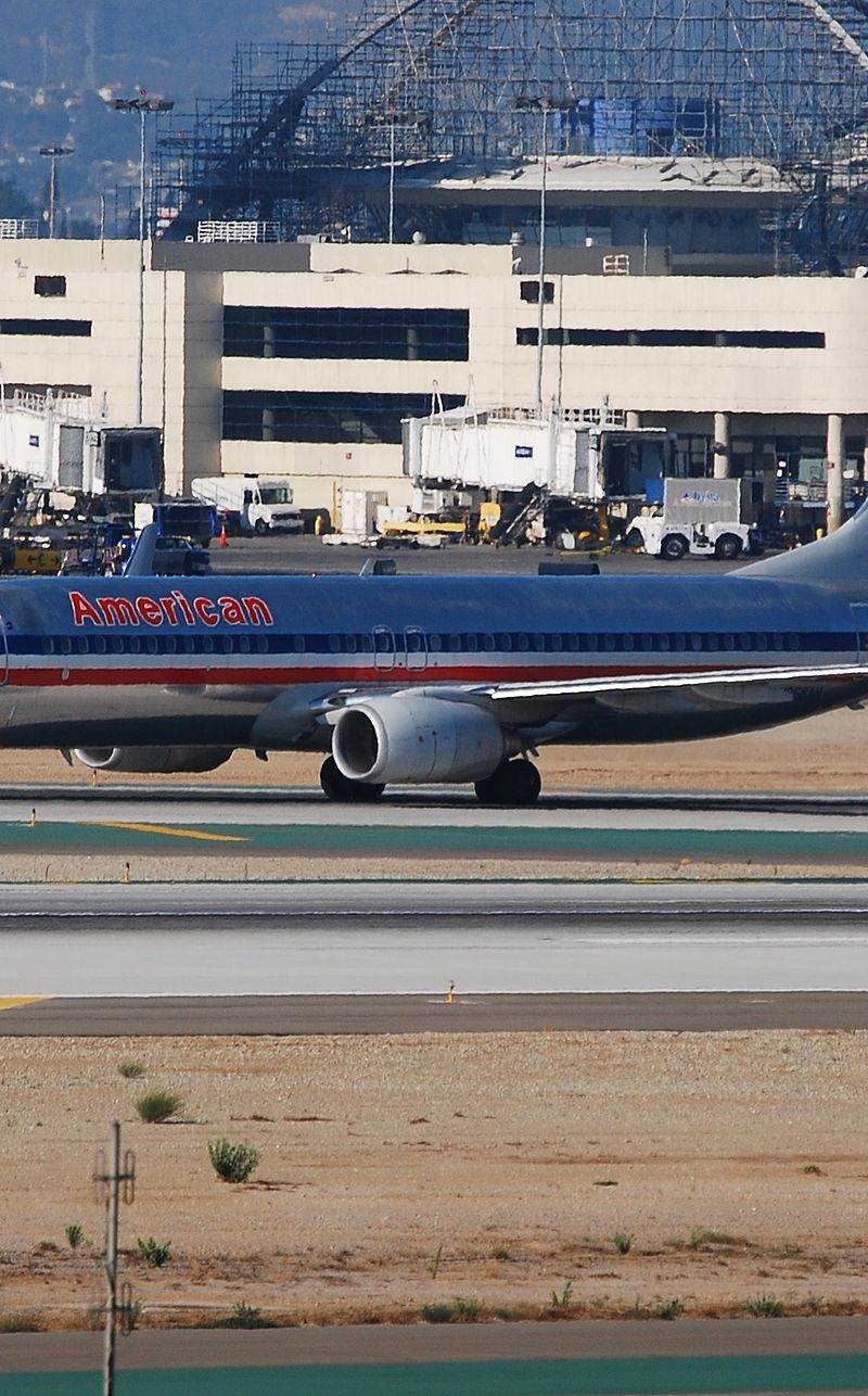 N958AN - Twin-engine aircraft