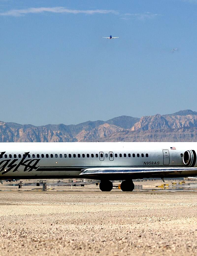 N958AS - Twin-engine aircraft