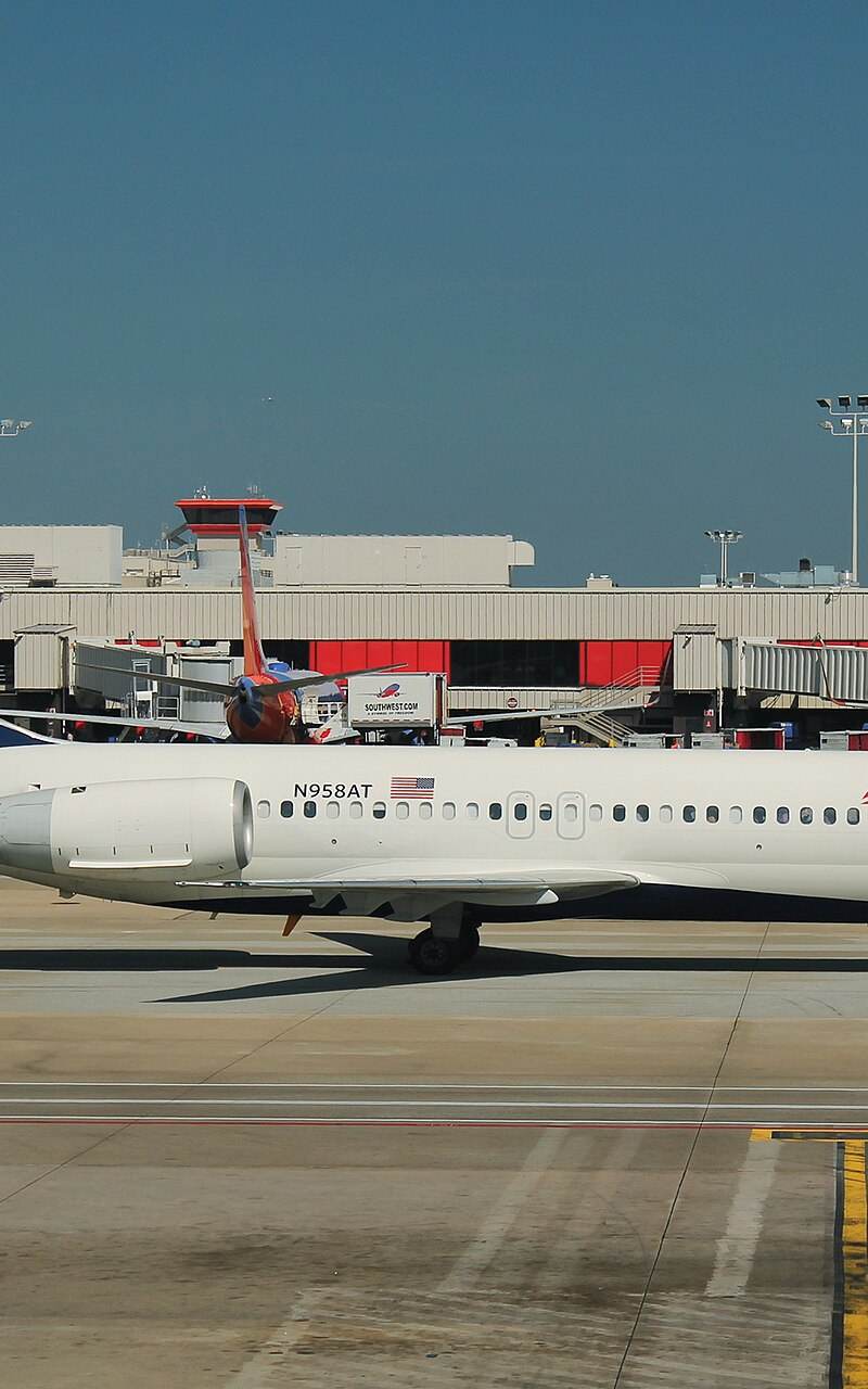 N958AT - Douglas