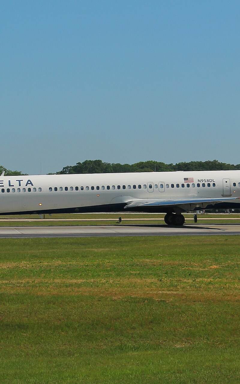 N958DL - Aircraft