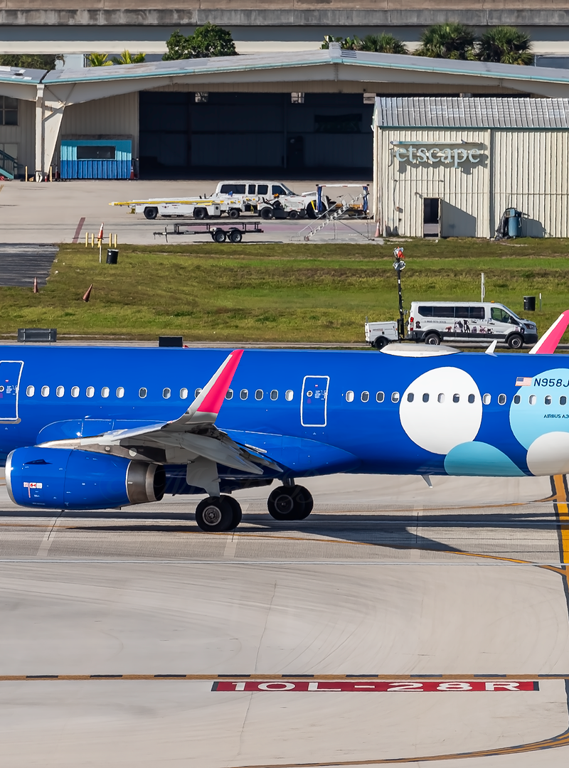 N958JB - Airbus